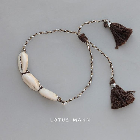 Lotus Mann My secret with the sea three shells weave small tassel bracelet